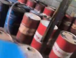 Temuan Puluhan Wadah BBM di Riam Panjang Kapuas Hulu, Warga Minta Ada Pemeriksaan